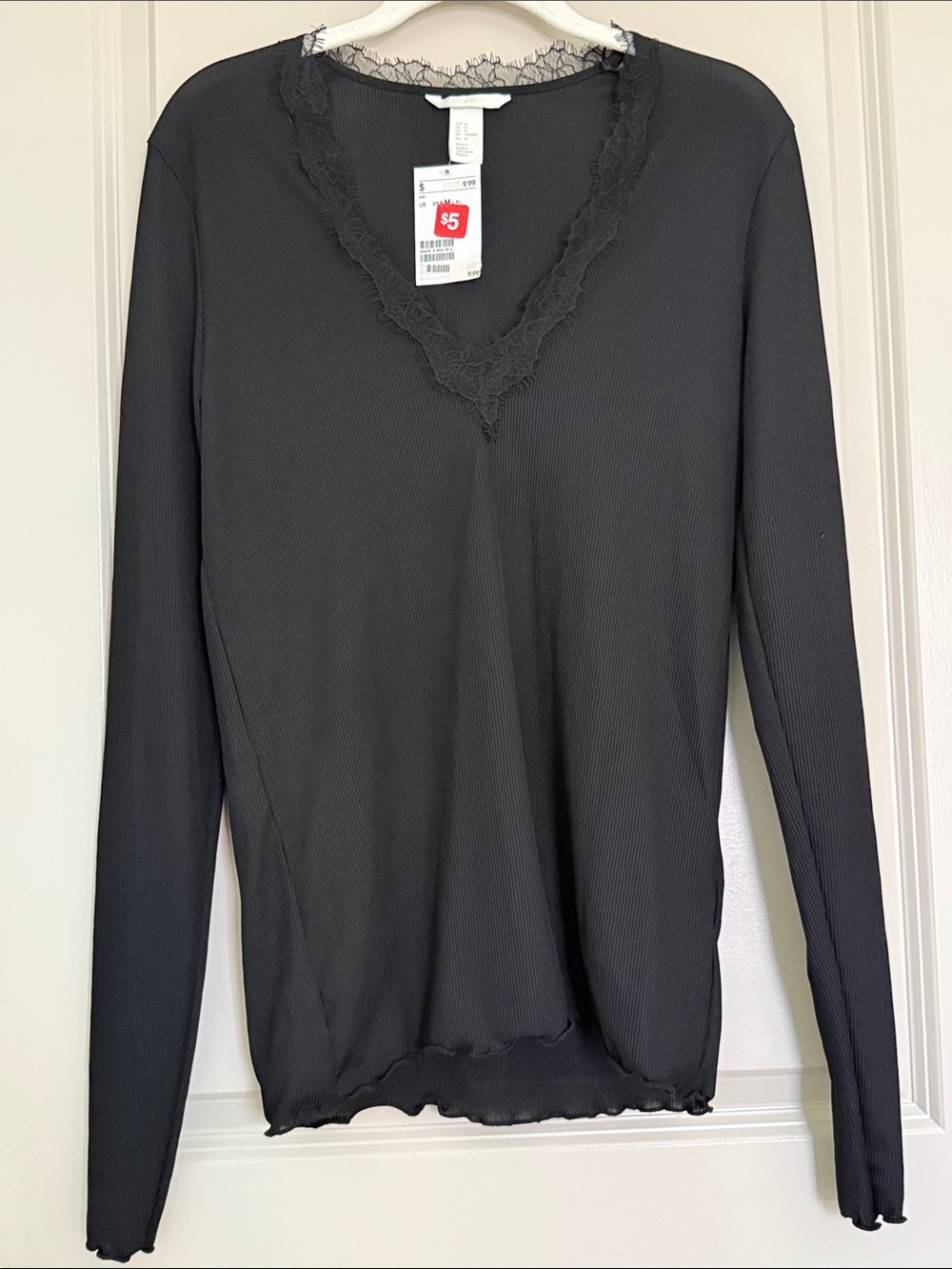 H&M Black Long Sleeve V-Neck Top with Lace Trim
